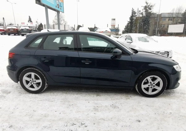 Audi A3 cena 69897 przebieg: 115000, rok produkcji 2017 z Zawidów małe 497